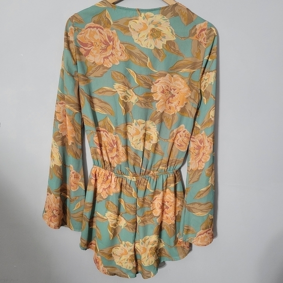 Show Me Your Mumu Floral Red Rocks Romper in Magnolia Print - Picture 9 of 12